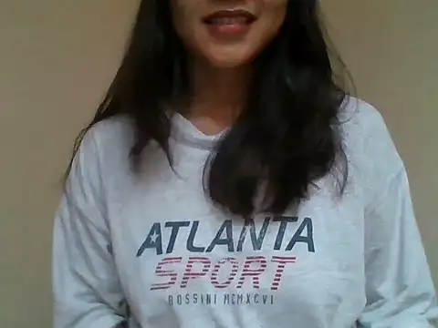 Snapshot of _smiling4u_ chatting on 06-30-26, 05:41 smiling4u online show from 06-30-26, 05:41
