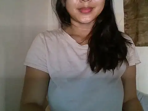 Snapshot of _smiling4u_ chatting on 07-03-26, 02:34 smiling4u online show from 07-03-26, 02:34