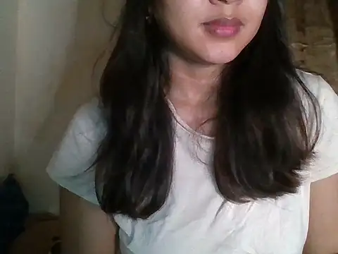 Snapshot of _smiling4u_ chatting on 07-25-26, 01:52 smiling4u online show from 07-25-26, 01:52