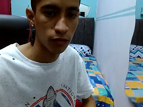 Snapshot of Angelstripboy chatting on 03-08-25, 01:28 Angelstripboy online show from 03-08-25, 01:28