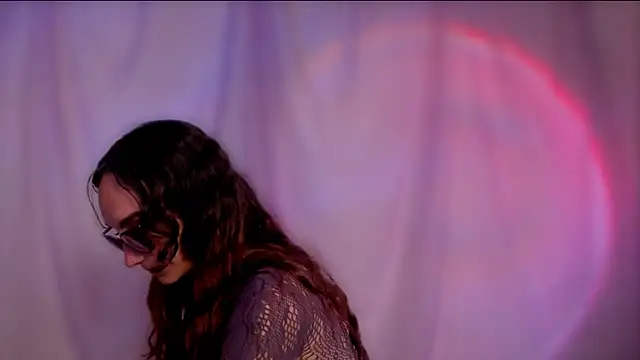  lh  online show from 04-06-26, 03:02