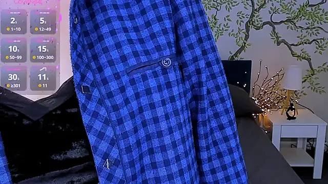 Snapshot of JeannieFox_ chatting on 02-04-25, 01:38 JeannieFox online show from 02-04-25, 01:38