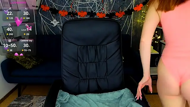 Snapshot of JeannieFox_ chatting on 10-22-25, 06:24 JeannieFox online show from 10-22-25, 06:24