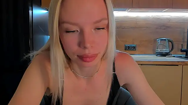 Olivia Bells online show from 05-08-26, 09:20