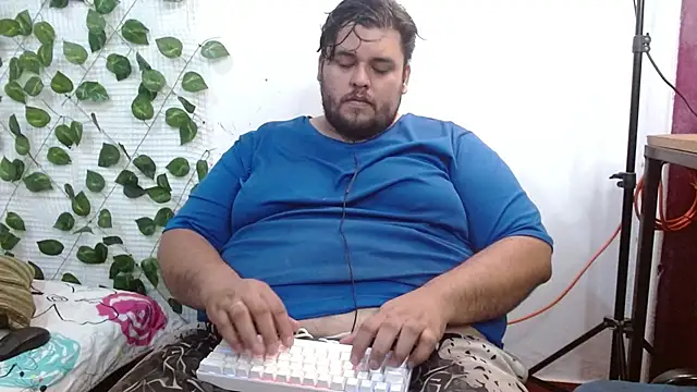 Snapshot of altairstudiosvip_ chatting on 02-11-25, 02:24 altairstudiosvip  online show from 02-11-25, 02:24