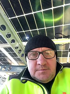 Snapshot of vanjbi45 chatting on 03-05-25, 10:44 vanjbi45 online show from 03-05-25, 10:44