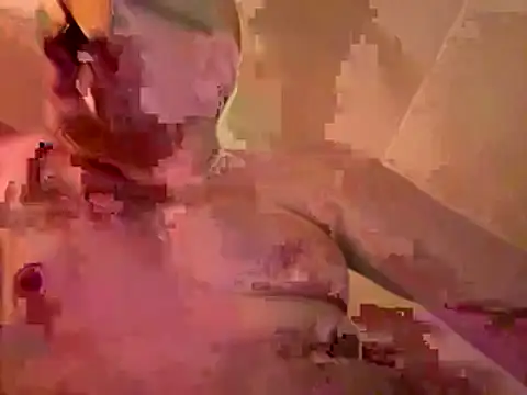 Snapshot of vanjbi45 chatting on 12-21-25, 05:47 vanjbi45 online show from 12-21-25, 05:47