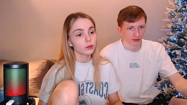 juliaanddima online show from 12-19-25, 10:28