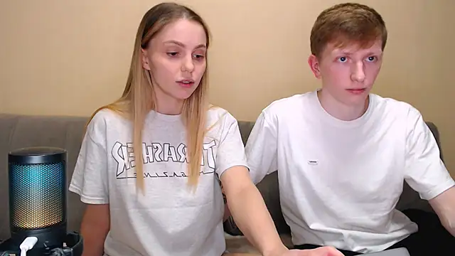 juliaanddima online show from 02-25-26, 11:14