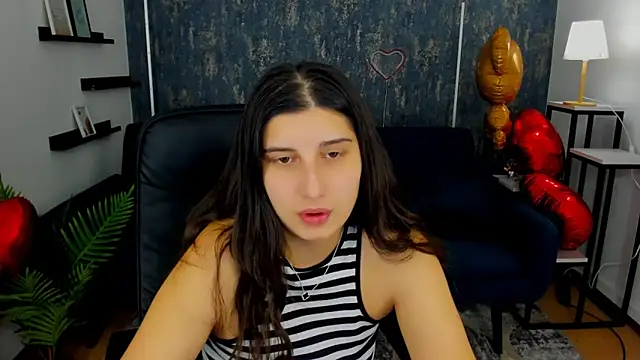 Linda EX online show from 02-15-25, 12:01