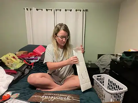 1Lustfully yours online show from 12-27-24, 05:42