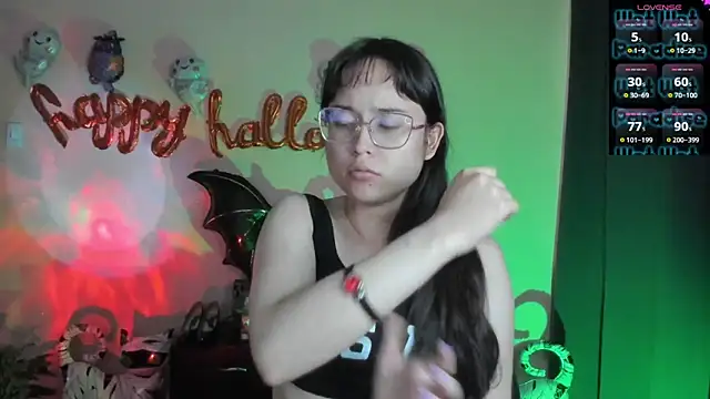 Snapshot of shantalc3rezo chatting on 10-23-25, 09:57 shantalc3rezo online show from 10-23-25, 09:57