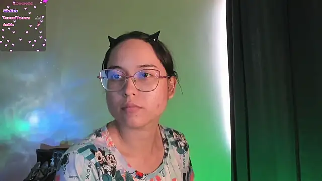 Snapshot of shantalc3rezo chatting on 11-22-25, 08:41 shantalc3rezo online show from 11-22-25, 08:41