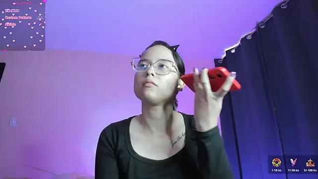 Snapshot of shantalc3rezo chatting on 12-04-25, 08:39 shantalc3rezo online show from 12-04-25, 08:39