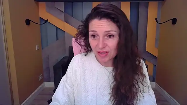 EllaLong online show from 02-08-26, 12:30