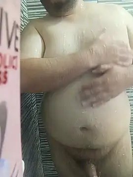 Snapshot of matius_29 chatting on 11-28-25, 03:20 matius 29 online show from 11-28-25, 03:20