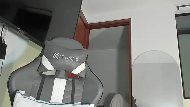 joss 111 online show from 11-18-25, 11:15