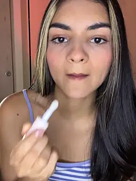 Cat2525 online show from 04-11-26, 01:43