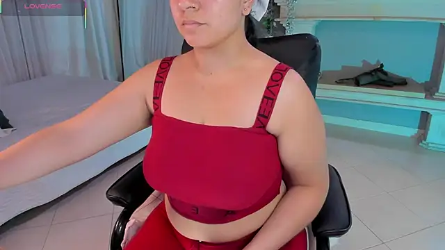 scarlet miller1 online show from 03-21-25, 11:44