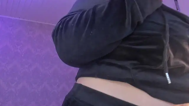 scarlet miller1 online show from 10-07-25, 12:02