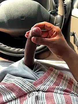 Dakku 69 online show from 11-11-25, 07:41