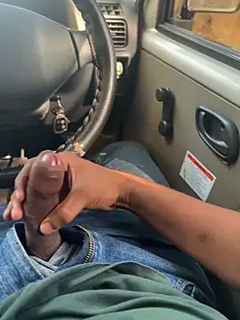 Dakku 69 online show from 04-22-26, 10:17