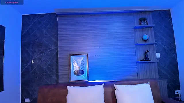 charlottewhitte online show from 10-25-25, 12:13