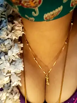 tuttifrutti17 online show from 01-14-25, 05:23