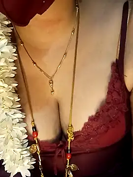 tuttifrutti17 online show from 03-21-25, 05:34