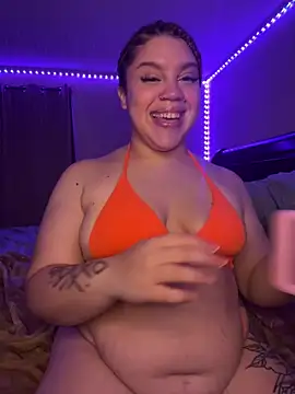 Snapshot of QueenNuttCollector chatting on 12-29-24, 02:17 QueenNuttCollector online show from 12-29-24, 02:17