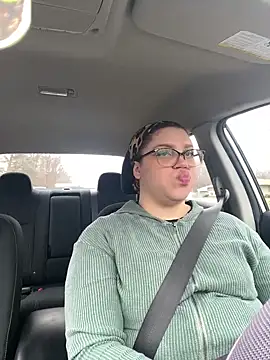 Snapshot of QueenNuttCollector chatting on 03-16-25, 04:34 QueenNuttCollector online show from 03-16-25, 04:34