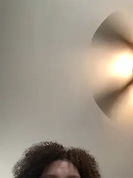 QueenNuttCollector online show from 04-15-26, 02:57