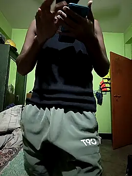 Snapshot of mahadakha78 chatting on 01-25-25, 04:24 mahadakha78 online show from 01-25-25, 04:24