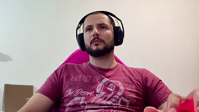 Snapshot of iurytx chatting on 11-20-25, 11:26 iurytx online show from 11-20-25, 11:26