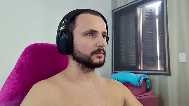 Snapshot of iurytx chatting on 02-04-26, 11:49 iurytx online show from 02-04-26, 11:49