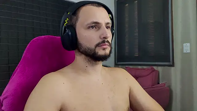 Snapshot of iurytx chatting on 03-07-26, 09:12 iurytx online show from 03-07-26, 09:12