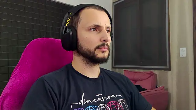 Snapshot of iurytx chatting on 03-11-26, 12:16 iurytx online show from 03-11-26, 12:16