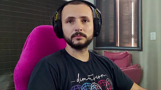 Snapshot of iurytx chatting on 03-16-26, 12:09 iurytx online show from 03-16-26, 12:09