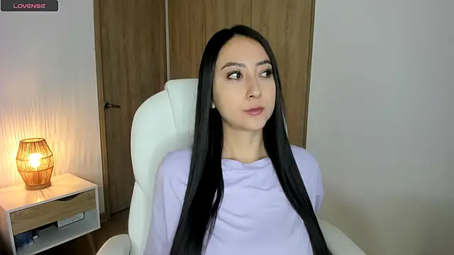 Snapshot of sophie_connors chatting on 07-04-26, 12:44 sophie connors online show from 07-04-26, 12:44