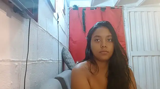 Snapshot of Chiara_petterson chatting on 01-18-25, 07:59 Chiara petterson online show from 01-18-25, 07:59