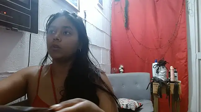 Snapshot of Chiara_petterson chatting on 01-25-25, 05:18 Chiara petterson online show from 01-25-25, 05:18