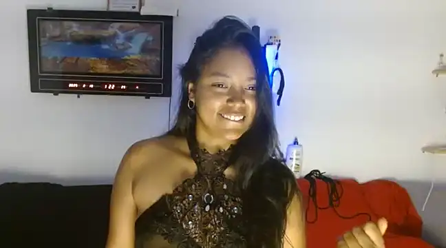 Snapshot of Chiara_petterson chatting on 02-19-25, 06:22 Chiara petterson online show from 02-19-25, 06:22