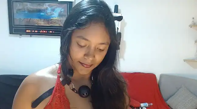 Snapshot of Chiara_petterson chatting on 02-24-25, 02:40 Chiara petterson online show from 02-24-25, 02:40