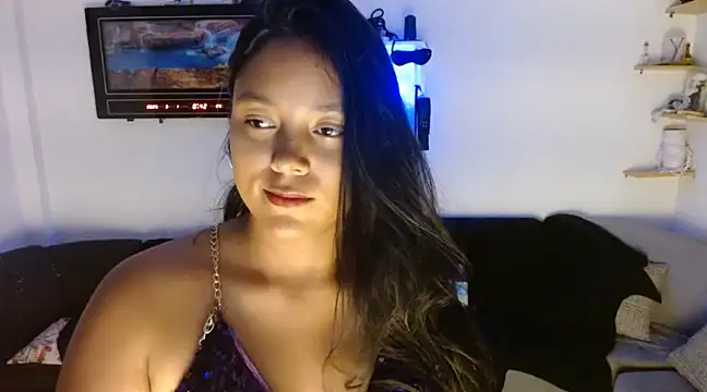 Snapshot of Chiara_petterson chatting on 03-01-25, 05:42 Chiara petterson online show from 03-01-25, 05:42