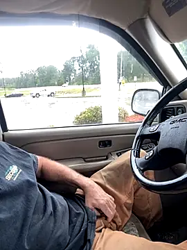 Snapshot of Themechanic420 chatting on 10-06-25, 04:59 Themechanic420 online show from 10-06-25, 04:59