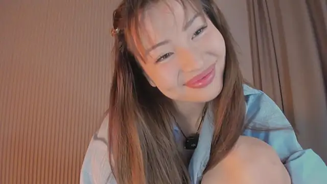 kawaii mia online show from 03-25-26, 03:29