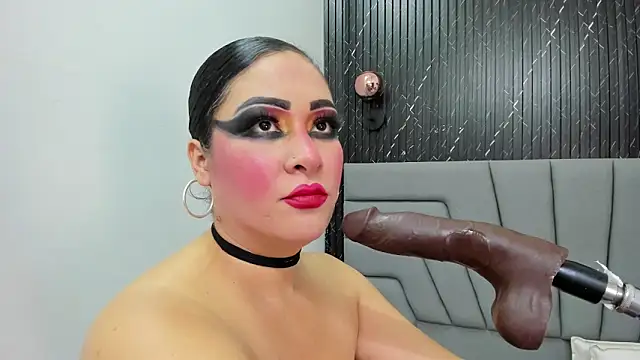 Snapshot of Angie_Will chatting on 05-12-26, 10:07 Angie Will online show from 05-12-26, 10:07