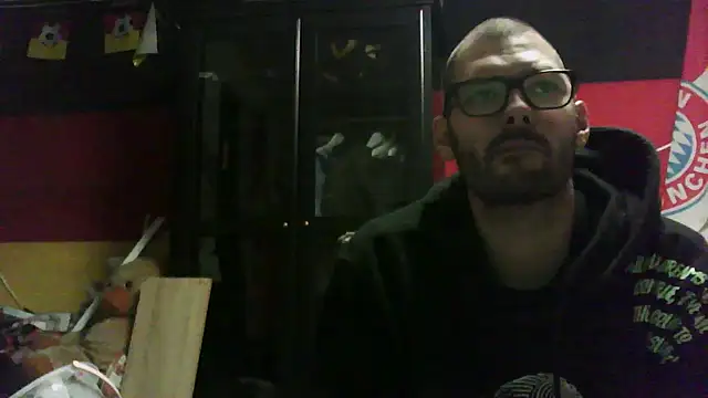 Die-geile-Sau online show from 10-30-25, 04:19