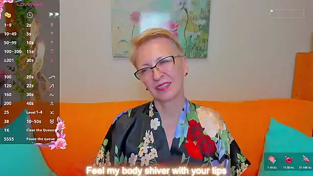 iamyourdream89 online show from 05-27-26, 06:49