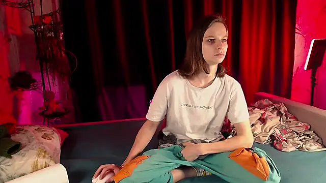 Frank Fraer online show from 12-10-24, 01:54